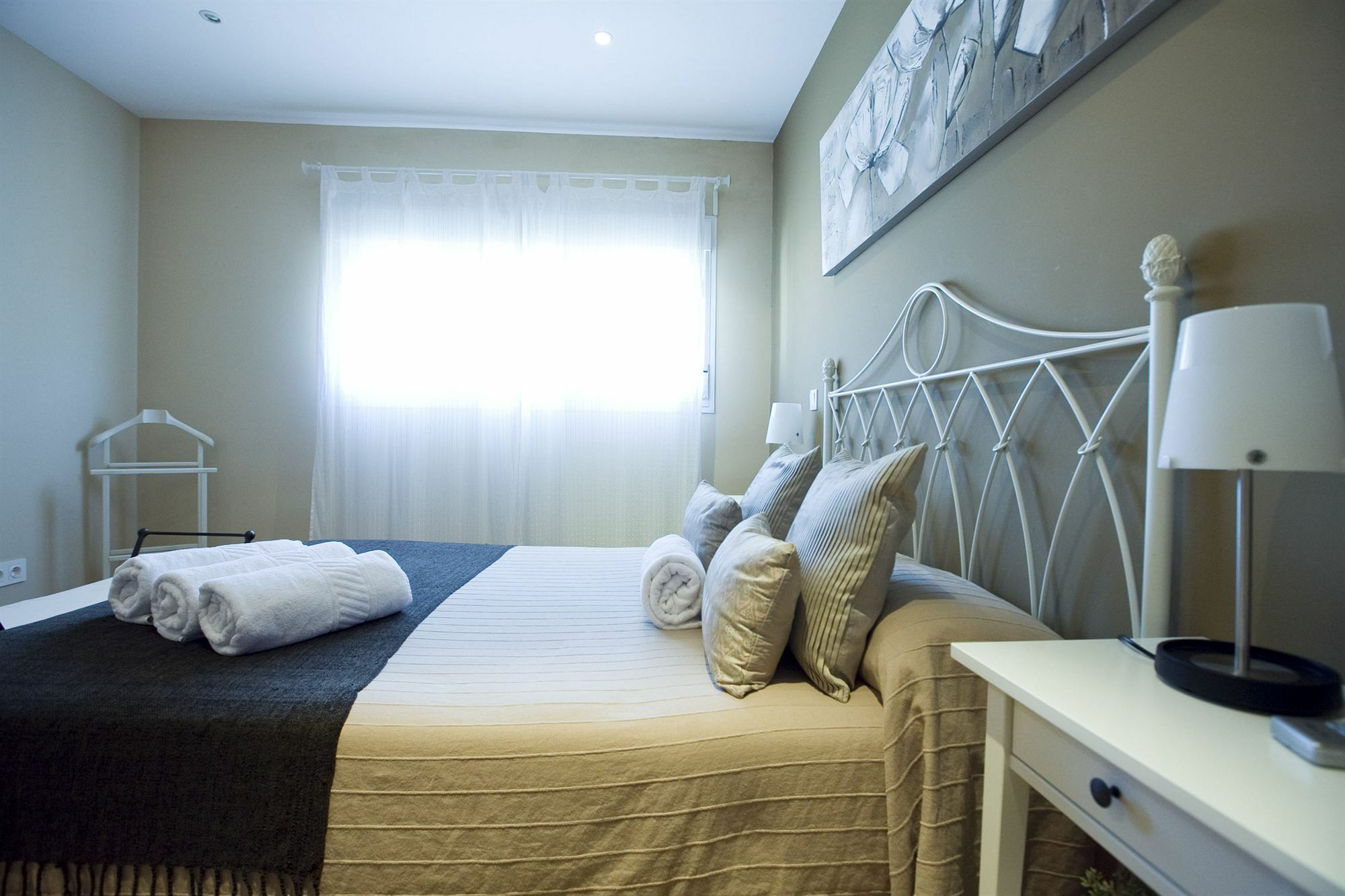Apartamentos Apr Numancia マドリード エクステリア 写真